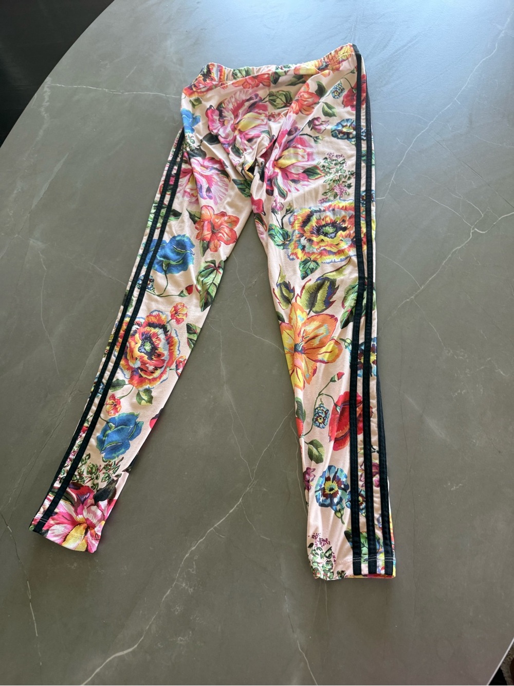 adidas Pink Floral Women's Track Jacket and leggings with Black Trim matching se - Picture 5 of 6